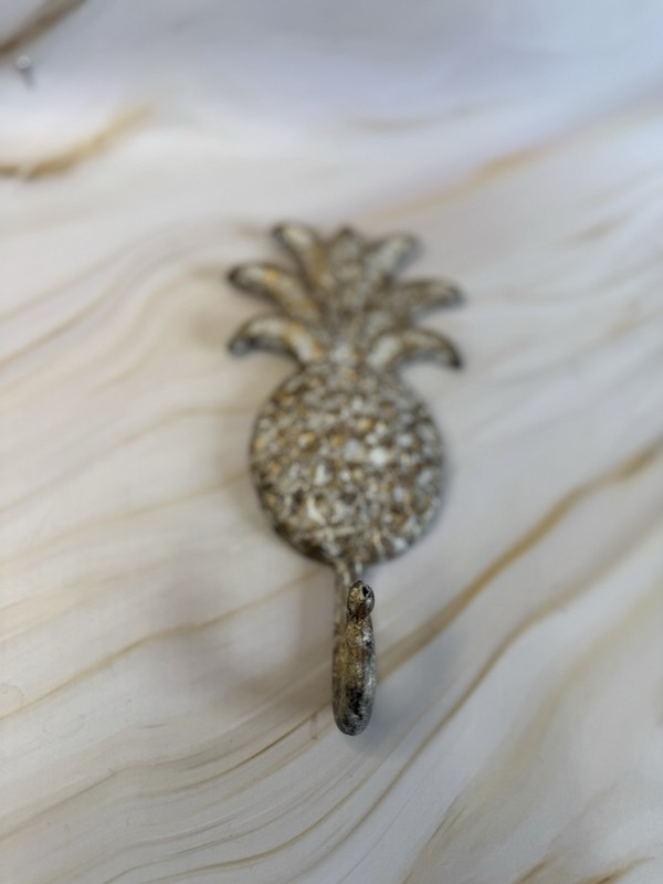 Cast Metal Gold Tone Pineapple Wall Hook for Coat Leash Tropical 8 Inches