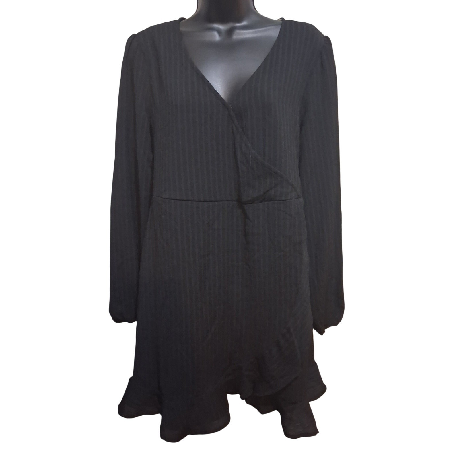 SO Dress Size Large Basic Black Wrap Mini Dress W… - image 1