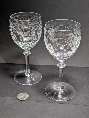 THERESIENTHAL ''Swallows in Flight'' Engraved Fine Crystal Wine Glass c.1900