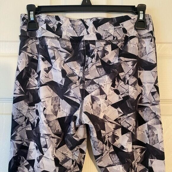 Champion women's multicolor patterned athletic sp… - image 5