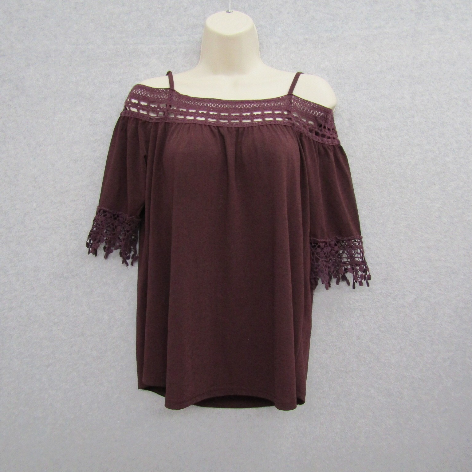Rue21 Womens Top Shirt Blouse Size S Red Short Sleeve Flowy Pullover