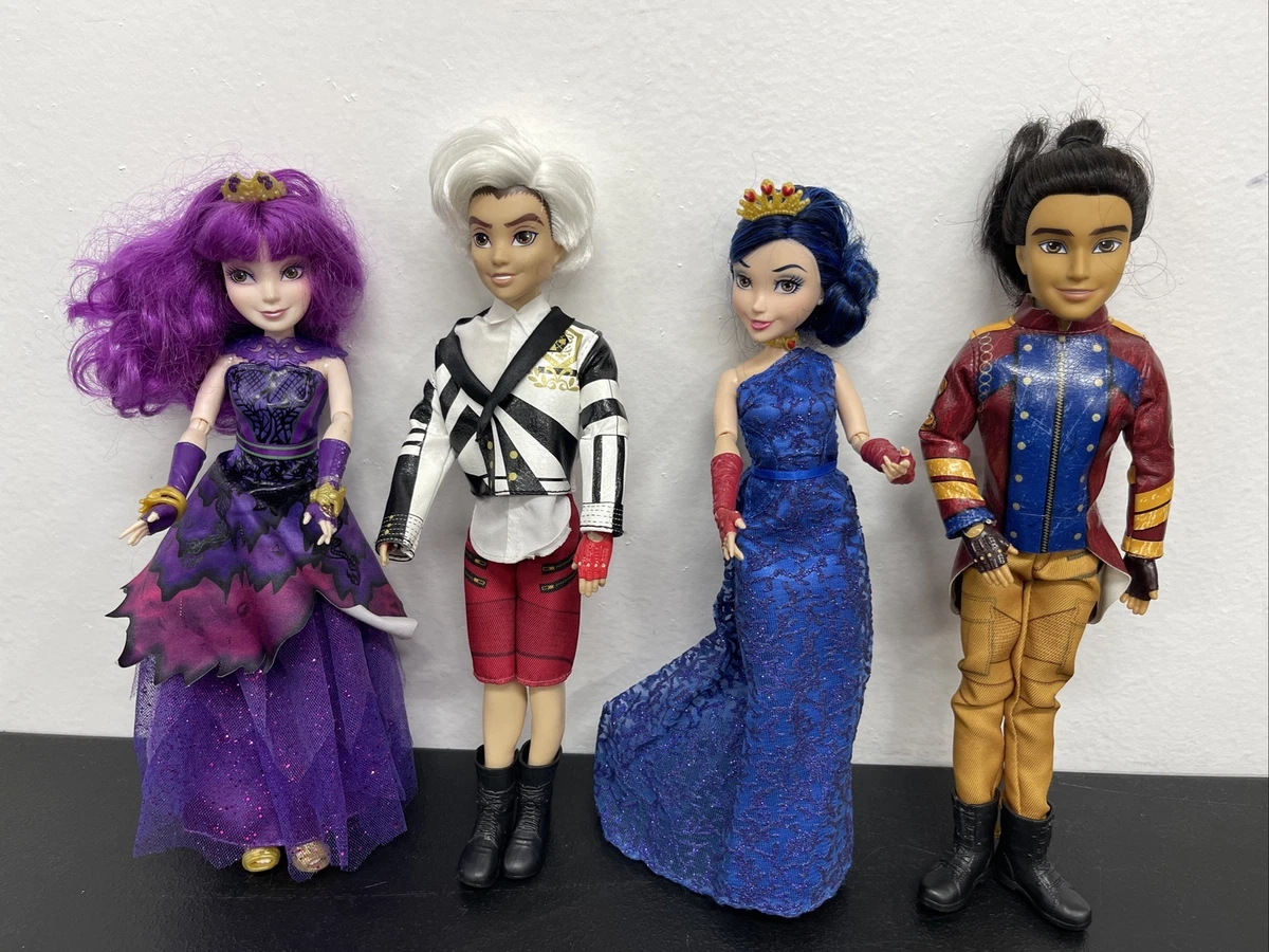 Disney Descendants Dolls & Sets