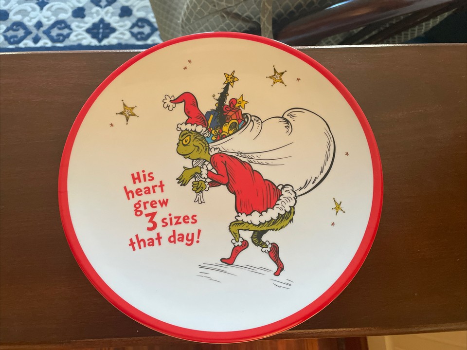 Disney Pottery Barn Grinch Holiday Plate gift Seuss Christmas Tree