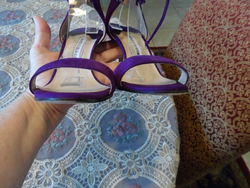 Manolo Blahnik Tacones de Gamuza Púrpura Talla 39.5M - Imagen 12 de 20