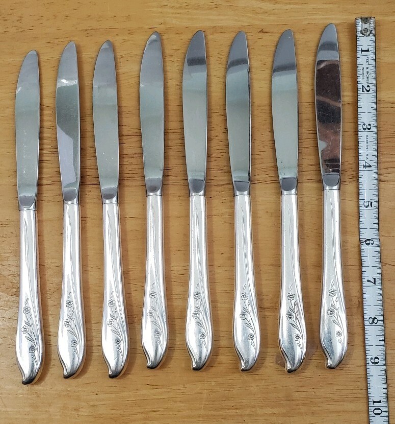 SET OF 12 MID CENTURY VINTAGE 1957 SPRINGTIME SILVERPLATED "9" TABLE