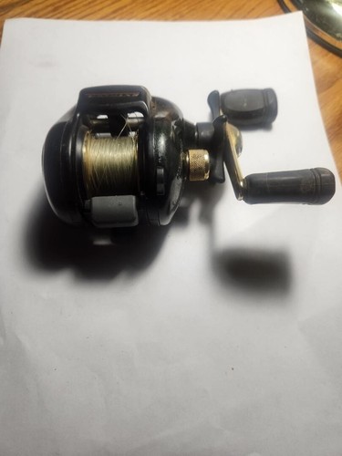 Bass Pro ETX-1000 LPHA Baitcast Reel - 第 2/5 張圖片