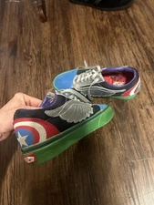 Size 6.5 - VANS Marvel x Old Skool Avengers