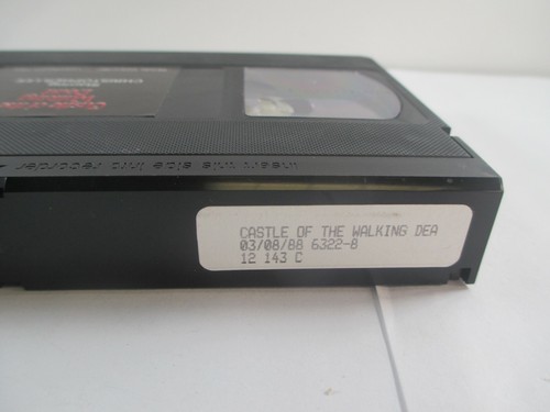 Castle of the Walking Dead (VHS) Christopher LEE RARE CLAMSHELL REGAL VIDEO - Picture 6 of 6