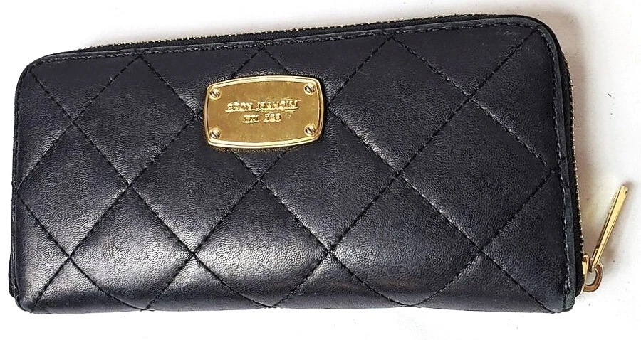 Michael kors online quilted wallet clutch