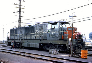 SOUTHERN PACIFIC KM #9118 @ Oakland Ca. 3/1966 ORIG KODACHROME? SLIDE