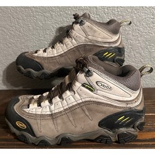 Oboz Waterproof Hiking Boots Women's Size 9.5 Outdoor Trail Boots