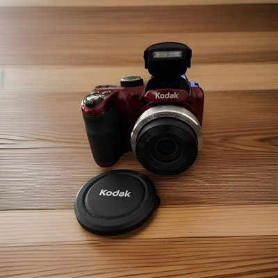 Kodak PIXPRO AZ252 Digital Camera AZ252 Red