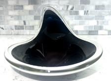 Paul Kedelv Flygsfor Style Art Glass Dish (Black And Clear Glass)
