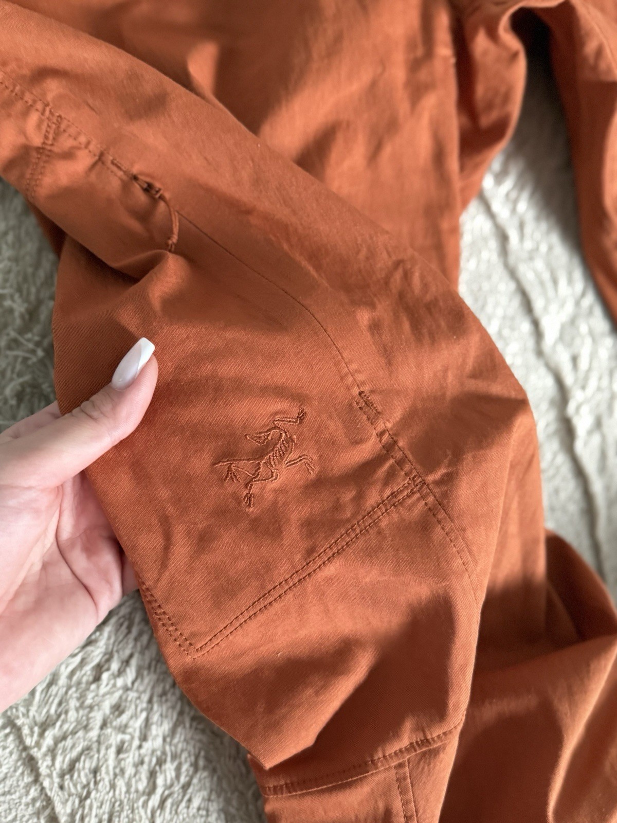 Arc’teryx Konseal Women’s Outdoor Hiking Orange Pants Size 6 image 5