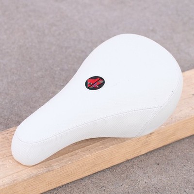 PRIMO  BMX YUMI BICYCLE PIVOTAL SEAT OFF WHITE CULT SUNDAY PRIMO