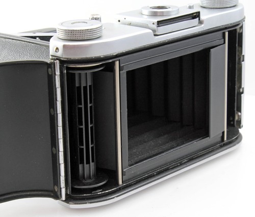 Ensign Selfix 820 w/ Xpres 105mm f3.8 - 6x9 Medium Format Film Folder Camera - Picture 10 of 12
