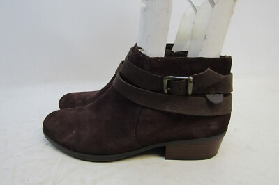 Clarks Womens Sz 8 M Brown Suede Zip Buckle Ankle Fashion Boots Bootie