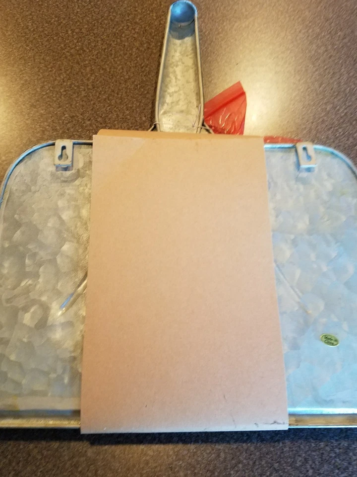 Metal ~ Magnetic Memo Board ~ Dust Pan Shaped ~ Wall Decor - Image 2 of 2