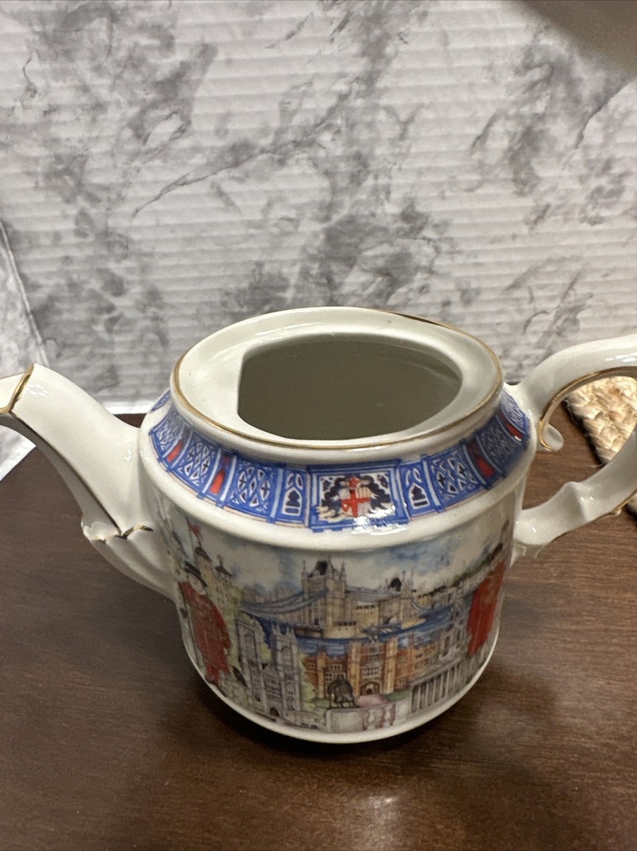 Vintage Sadler England Thameside Teapot London Heritage Vintage Sadler England Thameside Teapot London Heritage