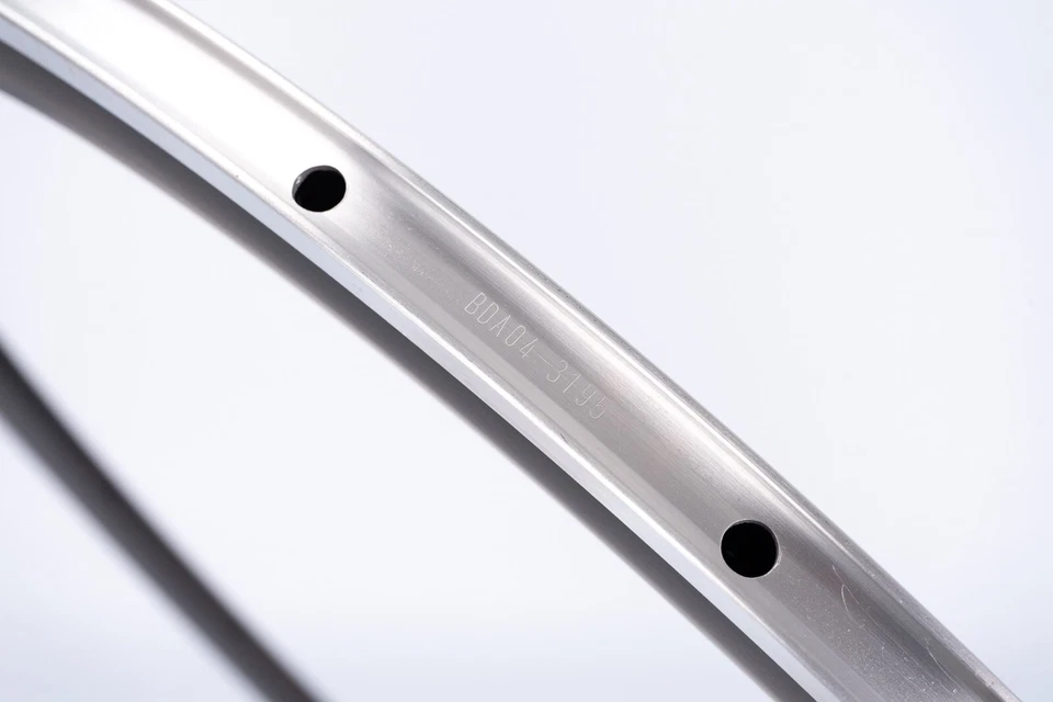 NEW AERO 50mm CARBON RIM 700C 21 HOLES ROAD BIKE TIME TRIAL 28" internal nipple - Image 4 of 4