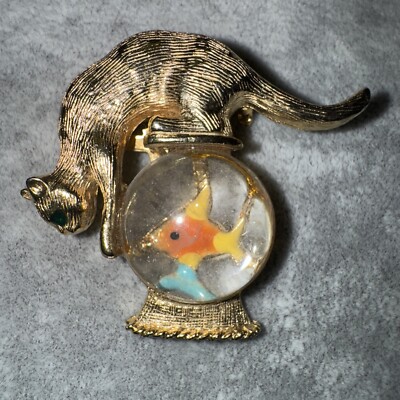 Gold Crown Kitty Cat Fish Bowl Brooch Cat Mom Unisex Hat Lapel Pin Vintage 1.5''