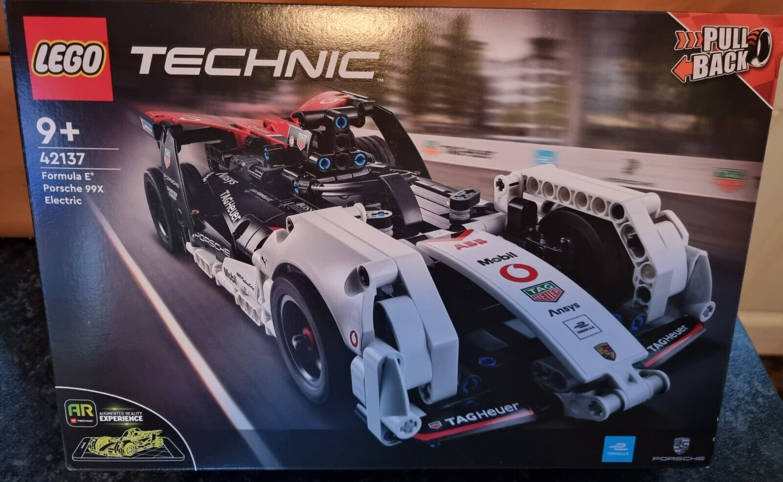 Lego Technic Formula E Porsche 99X Electric AR Car Toy 42137 New and Sealed Boxed+