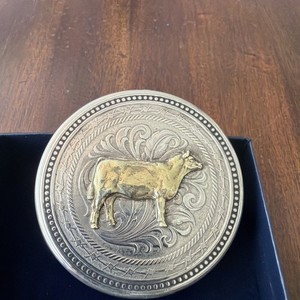 New Montana Silver Bull snuff can lid.