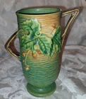 BEAUTIFUL ANTIQUE ROSEVILLE POTTERY GREEN BUSHBERRY VASE 29-6”