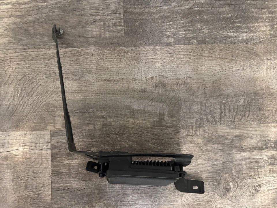 Radar de control de crucero adaptativo OEM FK7T-9G768-AD para Lincoln MKX \ Ford Egde Foto 2 de 4