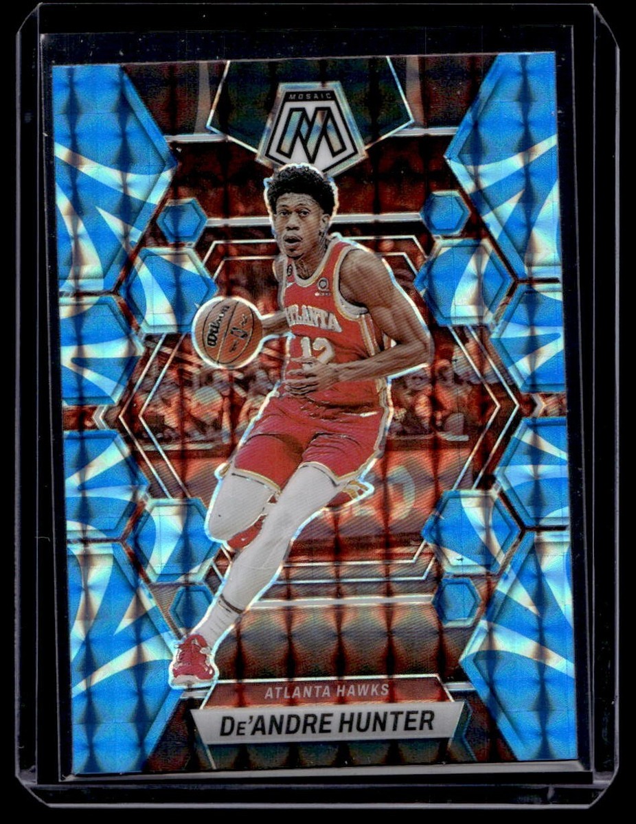 2022-23 Panini Mosaic De'Andre Hunter Reactive Blue Prizm #192