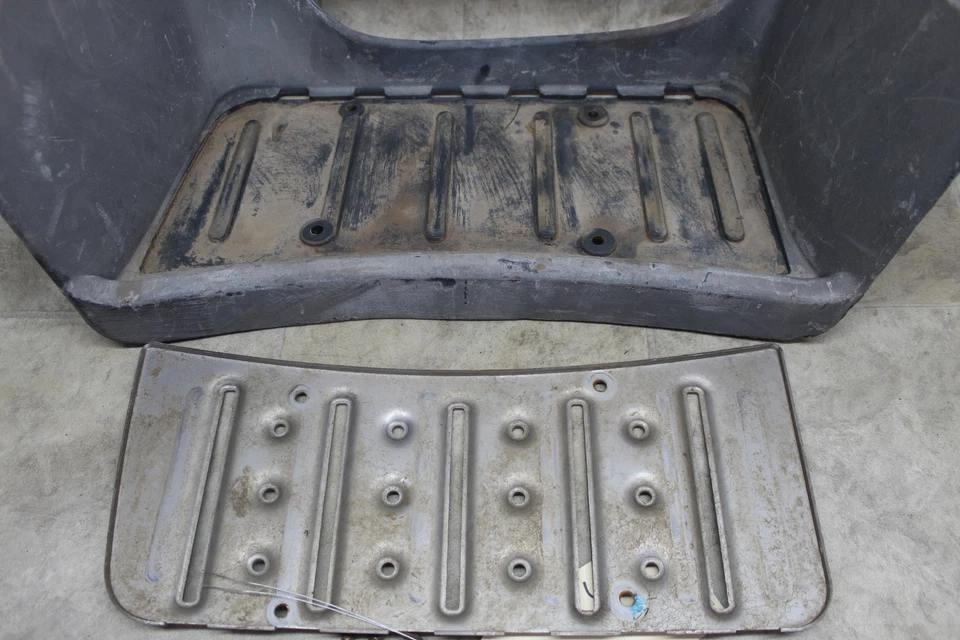 2000 E-ton Sierra DXL 90 Oem Right Mud Splash Guard Footwell Foot Well - Image 4 of 4
