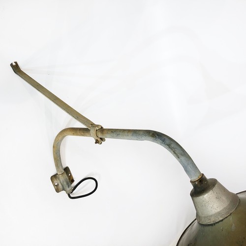 Large Industrial Wall Light 2of 3 50s Vintage Retro Commercial Lighting Lamp 60s - Picture 5 of 12