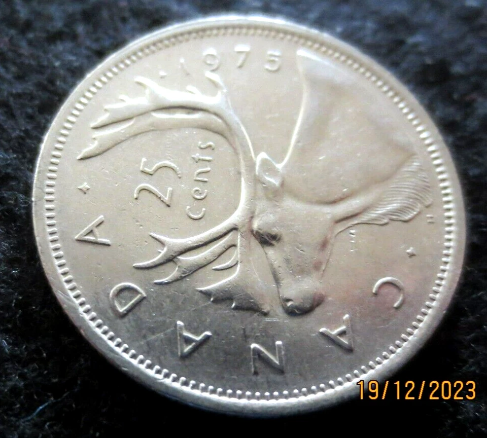 1975 QUEEN ELIZABETH ll CANADIAN 25 CENT CARILOU SILVER COIN CIRCULATED - Image 2 of 2