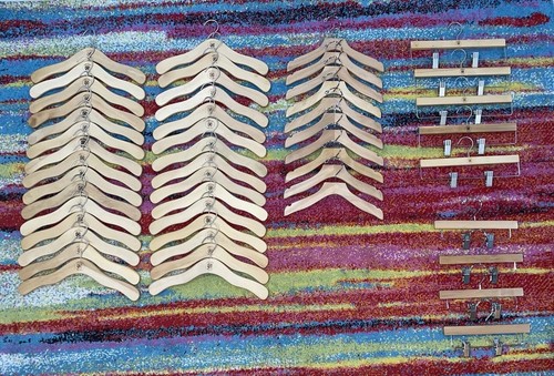 Lot Of 49 Oshkosh B’gosh Natural Grain Wooden Children Hangers 10”-14” - Picture 3 of 16