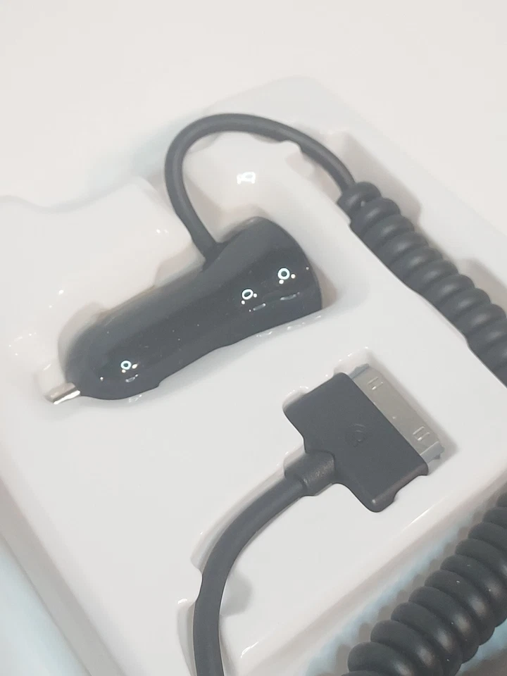 Asas iPhone 4, 3GS, 3G, iPad - Táctil - Clásico - Nano.  Cargador de coche Foto 4 de 4