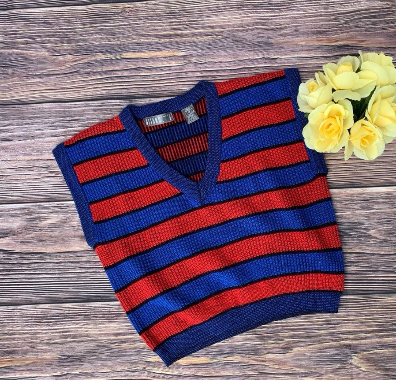GUC Gitano Vintage Red & Blue Knit Cropped Sweater Sz M FREE SHIPPIN