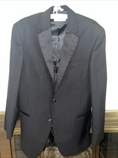 Men's Black Calvin Klein Tuxedo Satin Peak Lapels Size 38R Super 100s