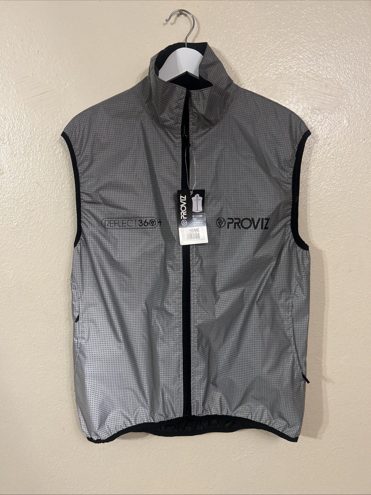 PROVIZ Reflect360 Plus - Men's Hi-Vis Performance Cycling Vest - Size Medium