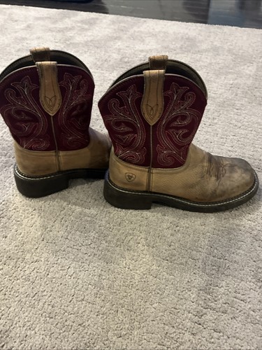 Ariat Fatbaby Heritage Größe 7B Damenstiefel 10026116 burgunderrot hellbraun Cowboy Cowgirl - Bild 2 von 8