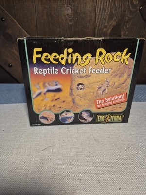 EXO TERRA FEEDING ROCK REPTILE CRICKET FEEDER