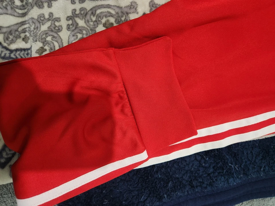 Nuevo Chándal Adidas Originales Primeblue Superstar~Rojo/Blanco~Para Hombre Talla 2XL Foto 4 de 4