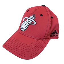 Adidas NBA Fitmax 7.0 Miami Heat White Logo Fitted YOUTH Cap OSFM