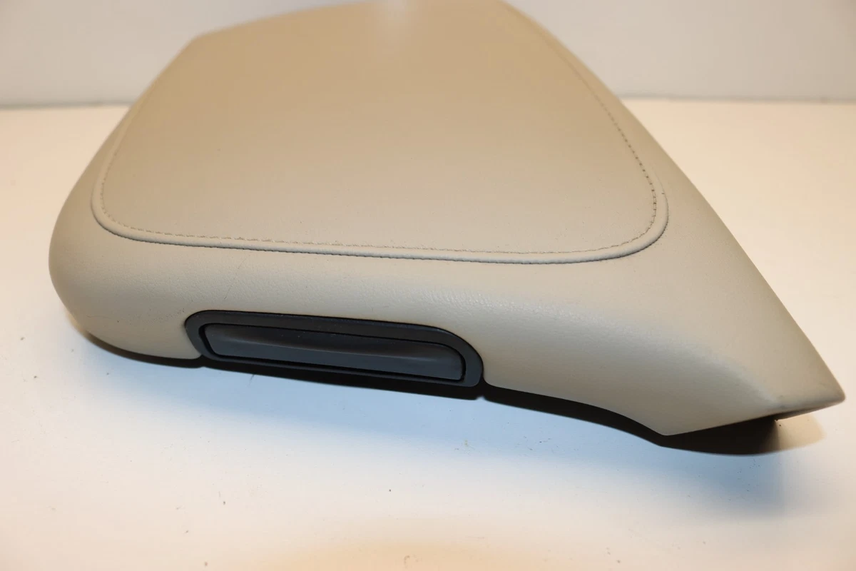 2007 - 2017 Buick Enclave Acadia Traverse Center Console Lid Armrest