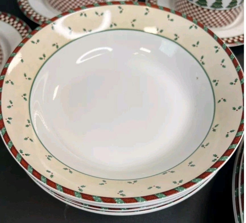 De colección Debbie Mumm Santa’s Spirit 20 piezas, 5 piezas ajustes de lugar para 4, gres Foto 4 de 4