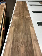 European Walnut Raw Wood Veneer 2 sheets 92'' x 9'' 49R