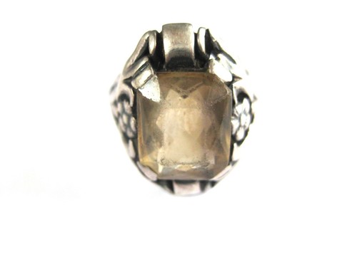 Anello di fidanzamento con tormalina Paraiba verde taglio