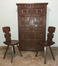 Armadio da ingersso tipo spagnolo + 2 sedie tirolesi