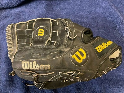 Wilson Leather Baseball Glove A2677 Alex Fernandez Signature