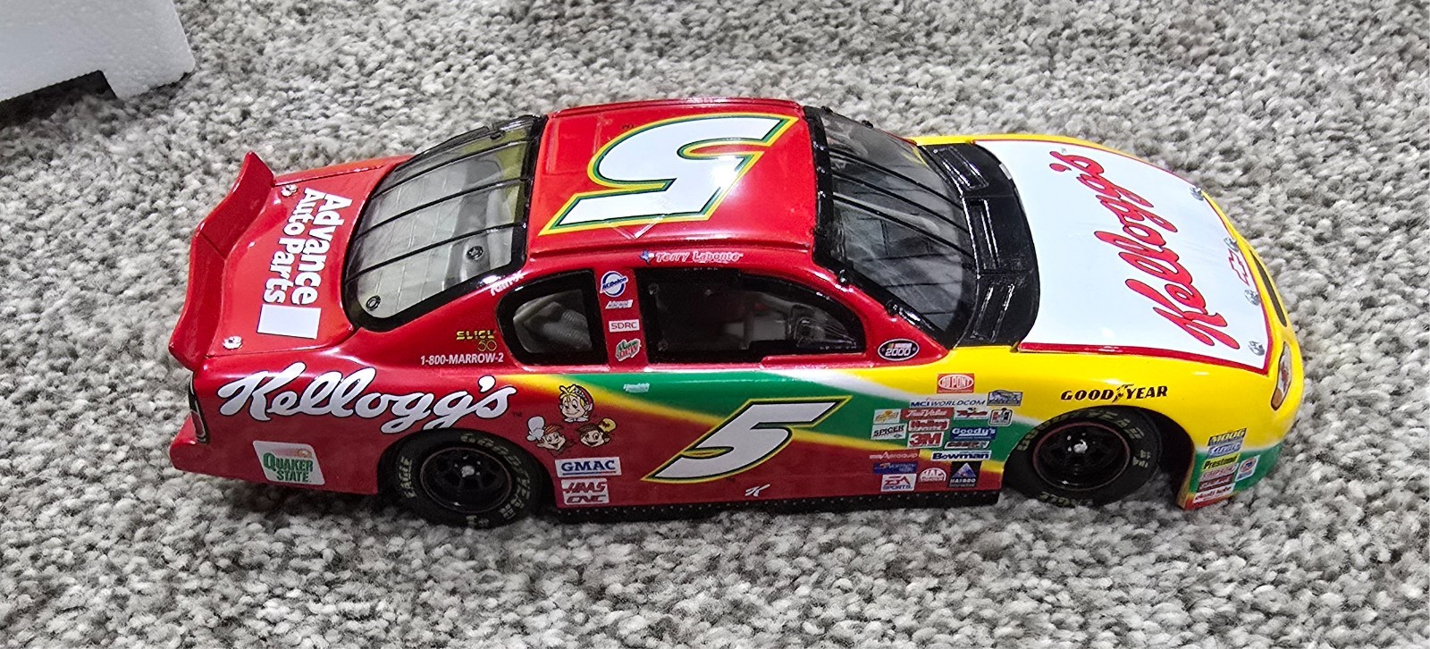 2000 Action Terry Labonte #5 Original KELLOGG'S Cornflakes 1:24 Scale