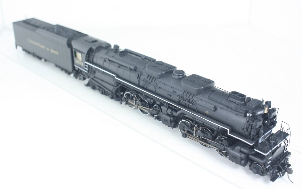 HO Scale Rivarossi R5454 C&O 2-6-6-6 Steam Locomotive & Tender